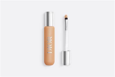 is the dior backstage concealer water based|Dior flash concealer.